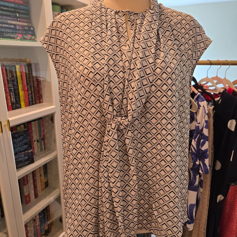 Worthington Sleevless Top - XXL